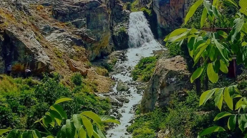 عکس روستای و آبشار شکرآب