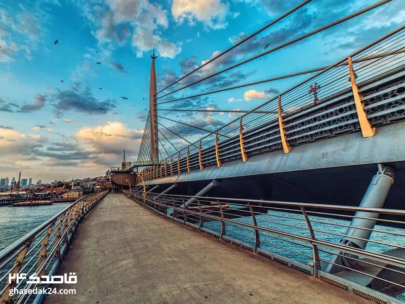 عکس پل متروی گلدن هورن استانبول (Golden Horn Metro Bridge)