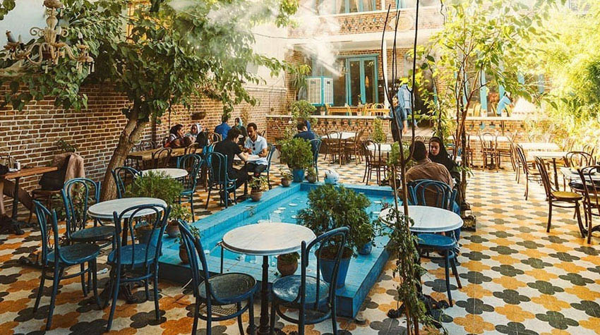 کافه گودو یاس تهران