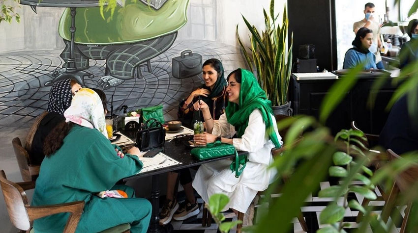 کافه رستوران نیپر مشهد