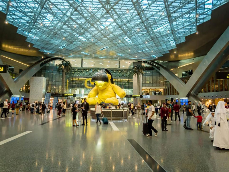 خرس عروسکی فرودگاه قطر