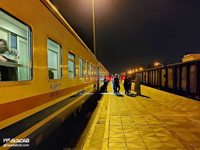مدت زمان سفر با قطار از تهران به اصفهان