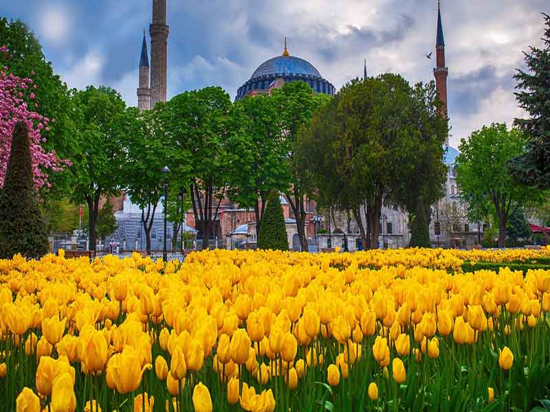 آب و هوای استانبول در بهار