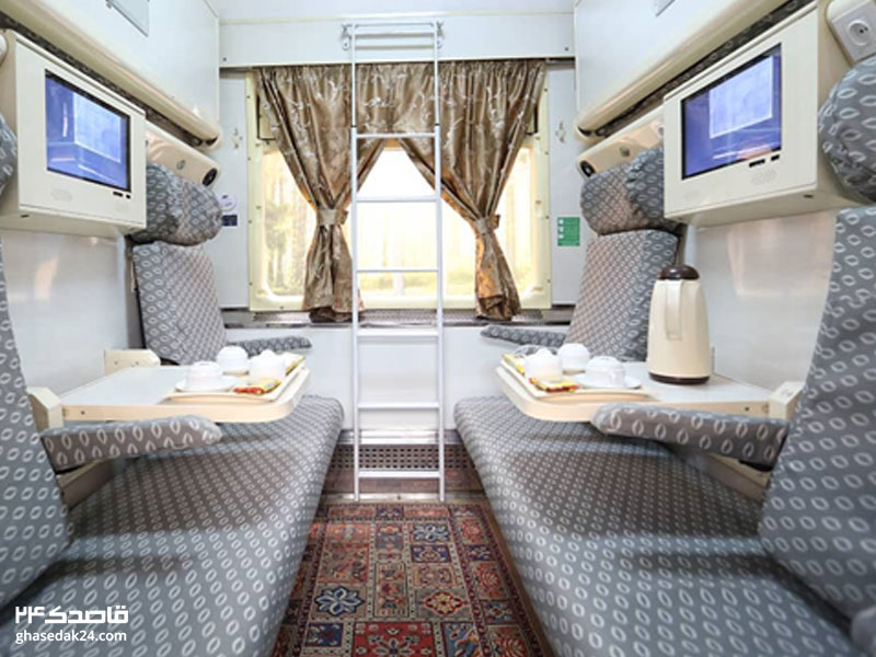 قطار سه ستاره خلیج فارس رجا