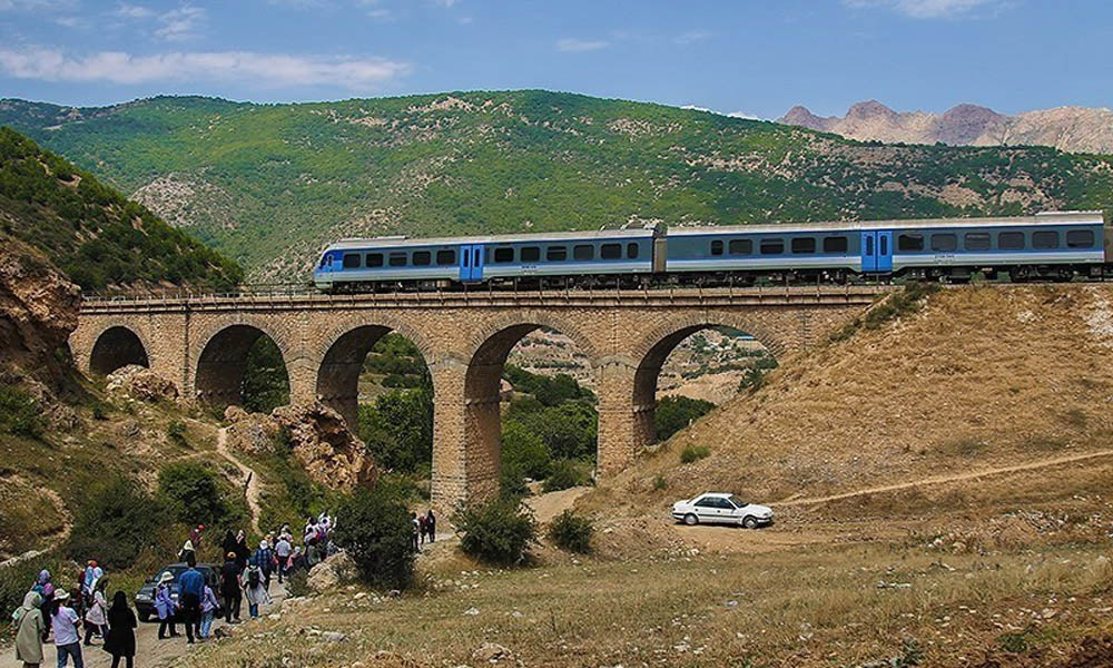 بلیط قطار پل سفید
