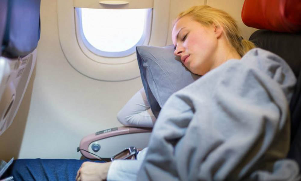 بهترین صندلی هواپیما برای خواب راحت