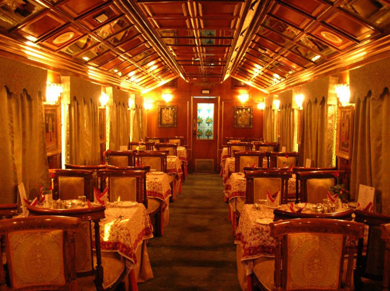 قطار گردشگری-قطار هندی