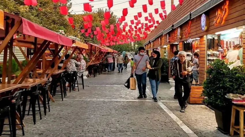 باب همایون تهران