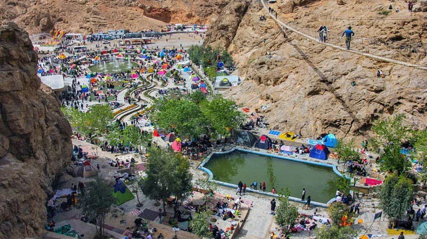 منطقه گردشگری لادر خمینی شهر