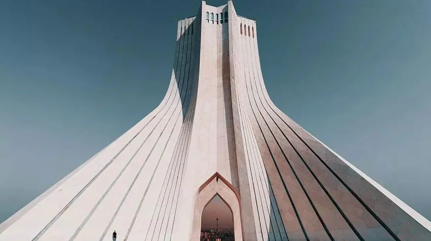 برج آزادی تهران